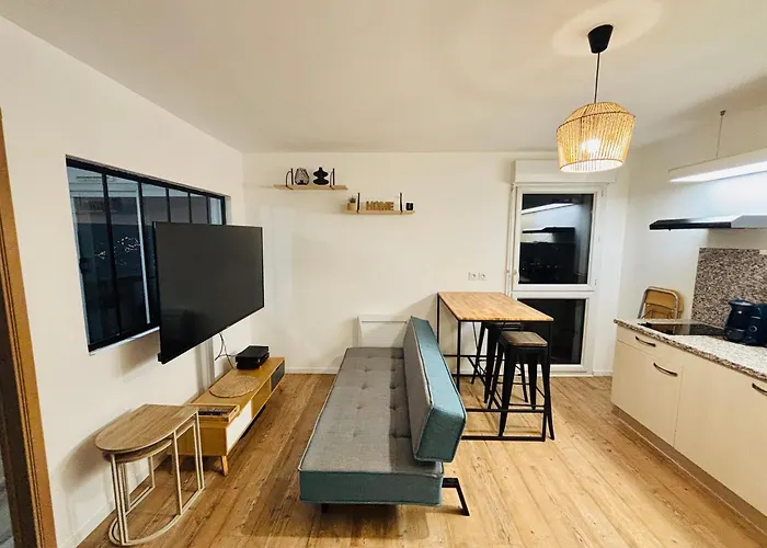 T2 Bien Equipe Avec Tram T1 Et Commodites A Proximite 13 Min Du Centre De Nantes 公寓 *