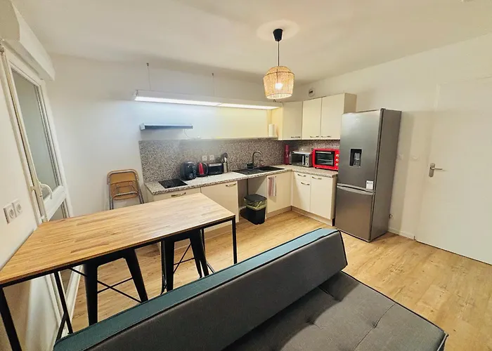 公寓 T2 Bien Equipe Avec Tram T1 Et Commodites A Proximite 13 Min Du Centre De Nantes *